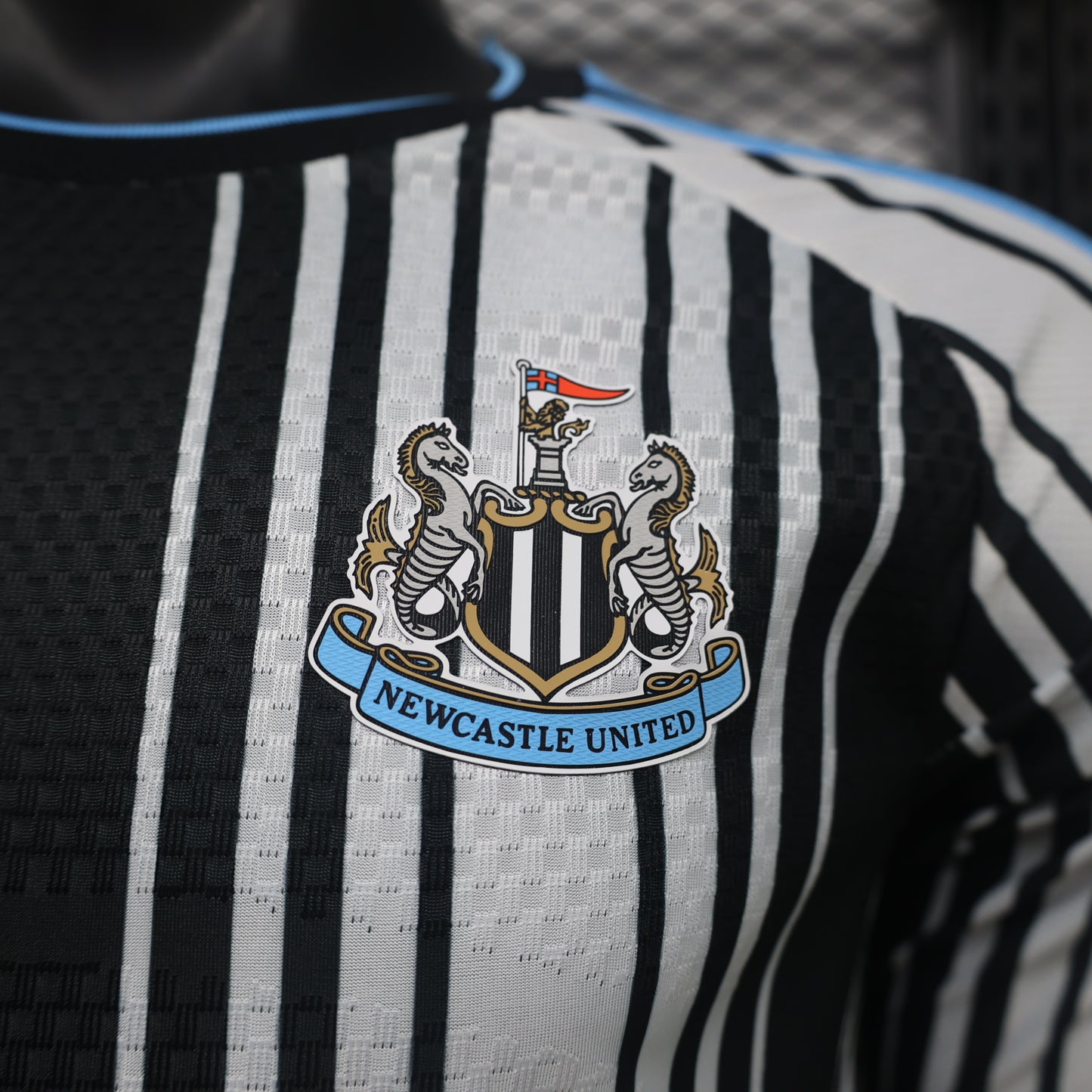 Newcastle United 2026/27 Home Long-Sleeve Jersey – Player Edition