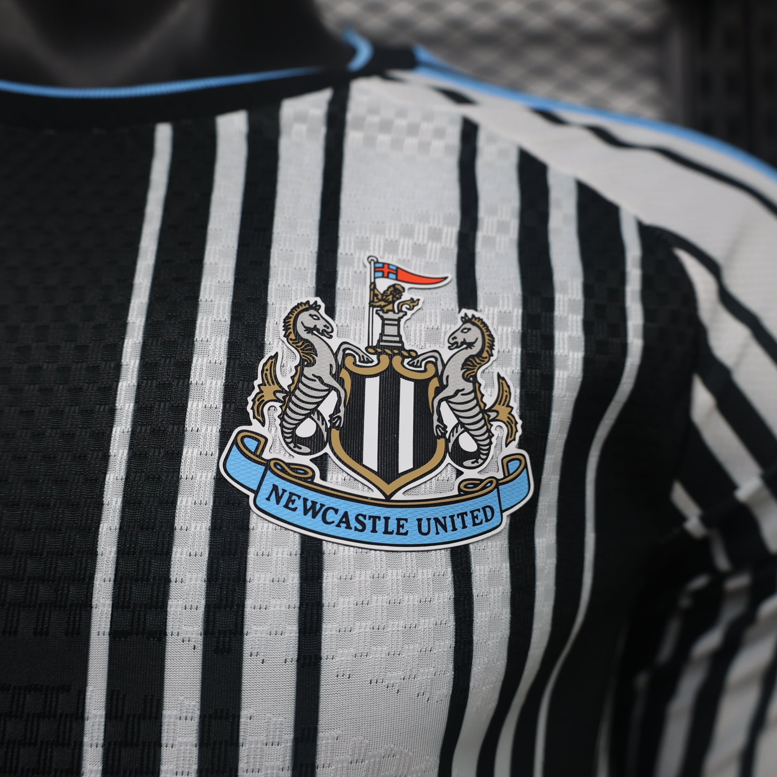 Newcastle United 2026/27 Home Long-Sleeve Jersey – Player Edition
