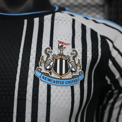Newcastle United 2026/27 Home Long-Sleeve Jersey – Player Edition