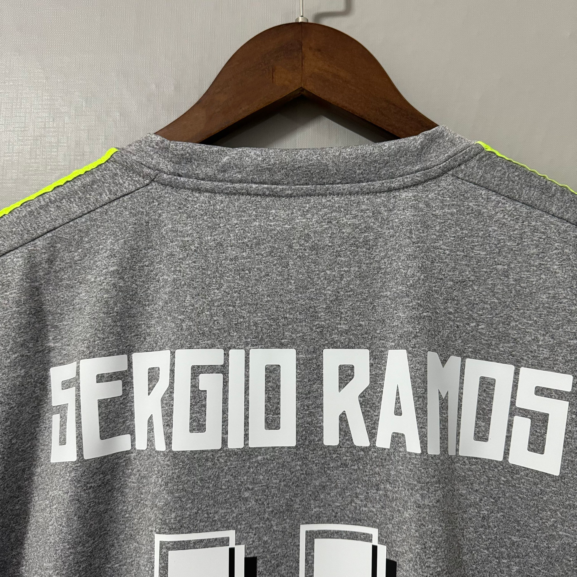 Real Madrid 2015/16 Away Retro Jersey