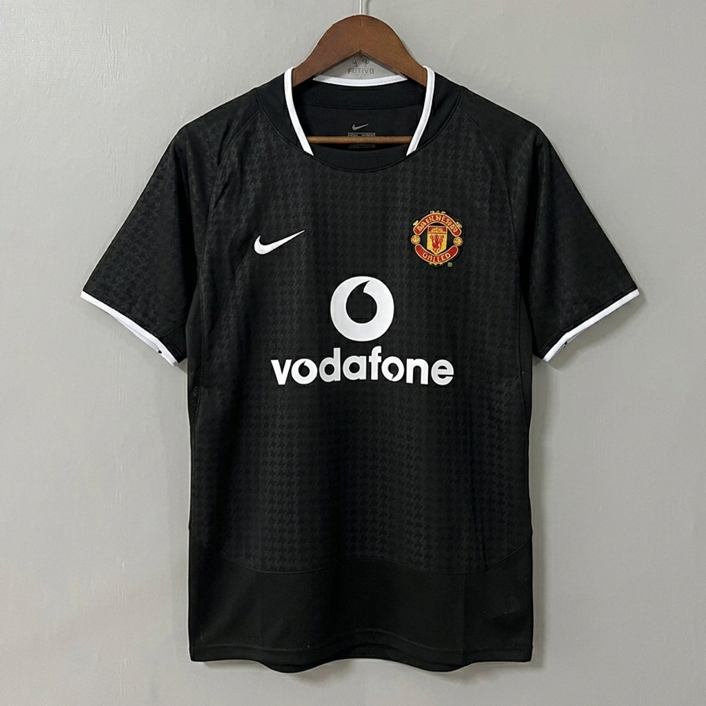 Manchester United 2003/04 Away Retro Jersey