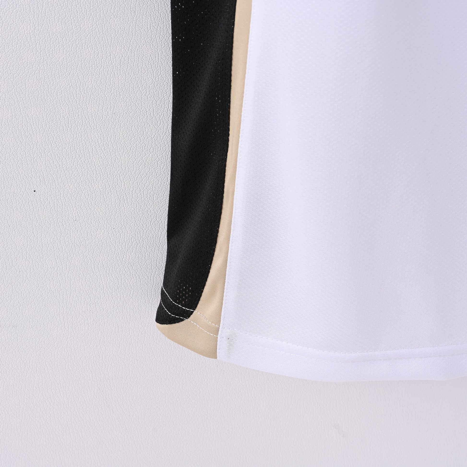 Manchester United 2006/07 Away Retro Jersey