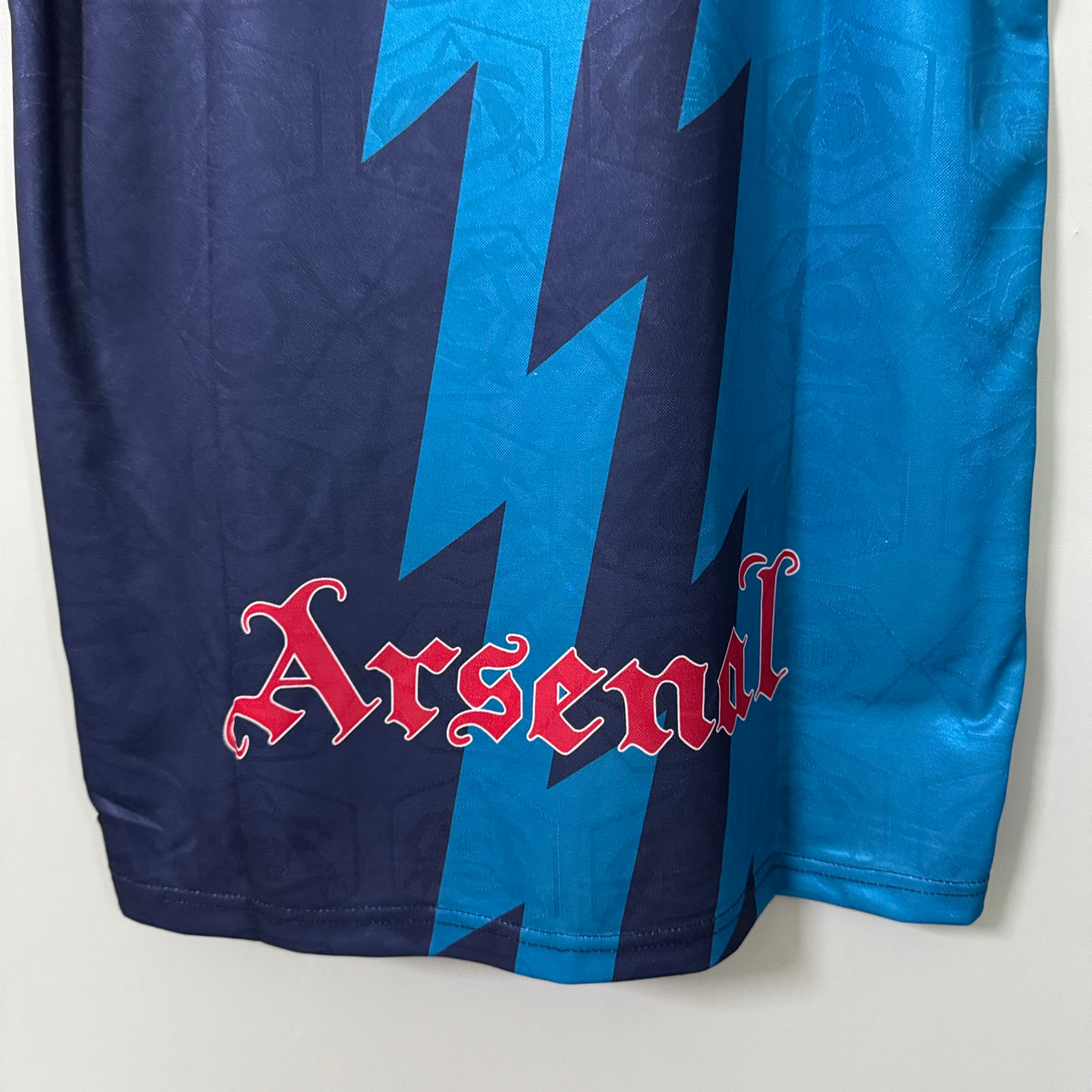 Arsenal 1995/96 Away Retro Jersey