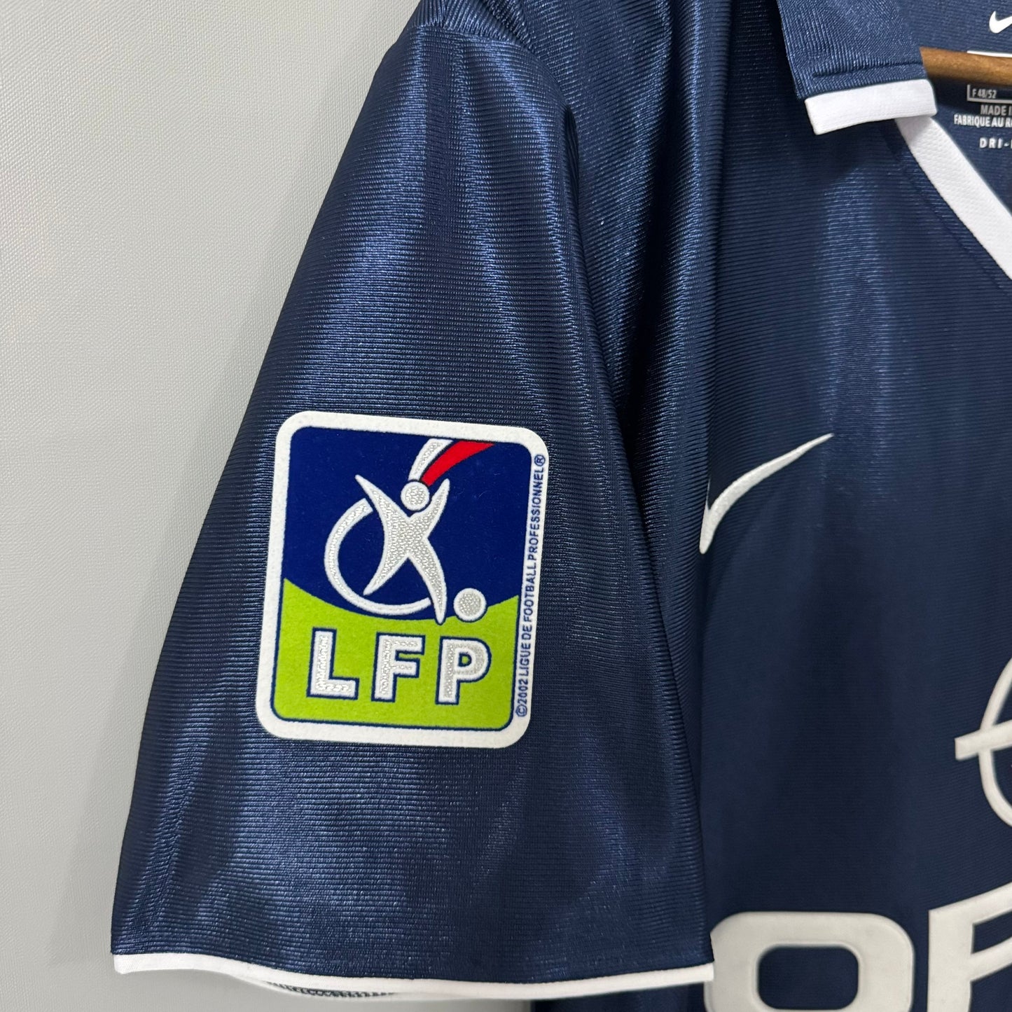 Paris Saint-Germain 2001/02 Home Retro Jersey
