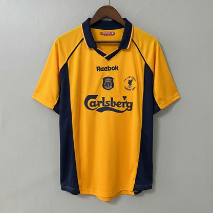 Liverpool 2000/01 Away Retro Jersey