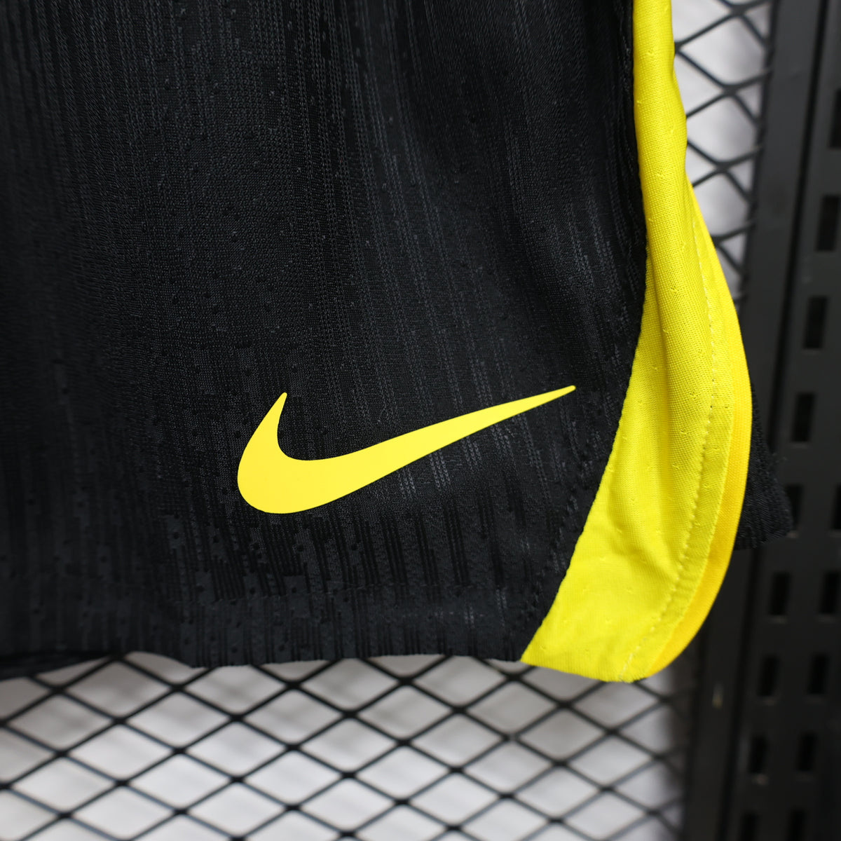Chelsea 2026/27 Away Shorts – Player Edition