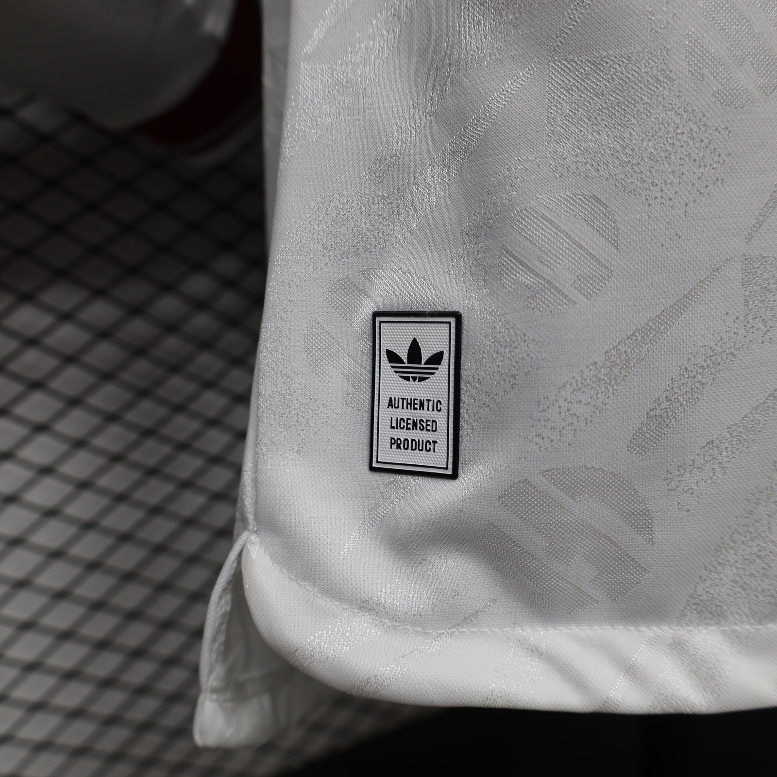 Liverpool 2026/27 Away Long-Sleeve Jersey – Player Edition