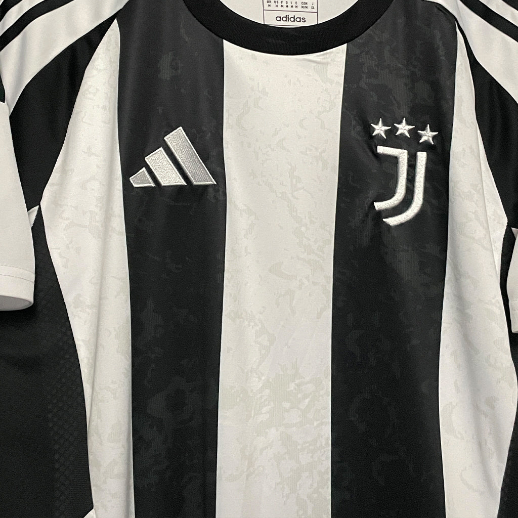 Juventus 2024/25 Home Jersey