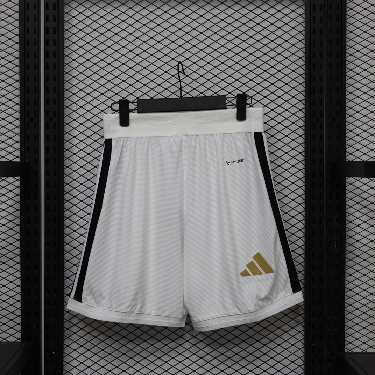 Juventus 2026/27 Home Shorts – Player Edition