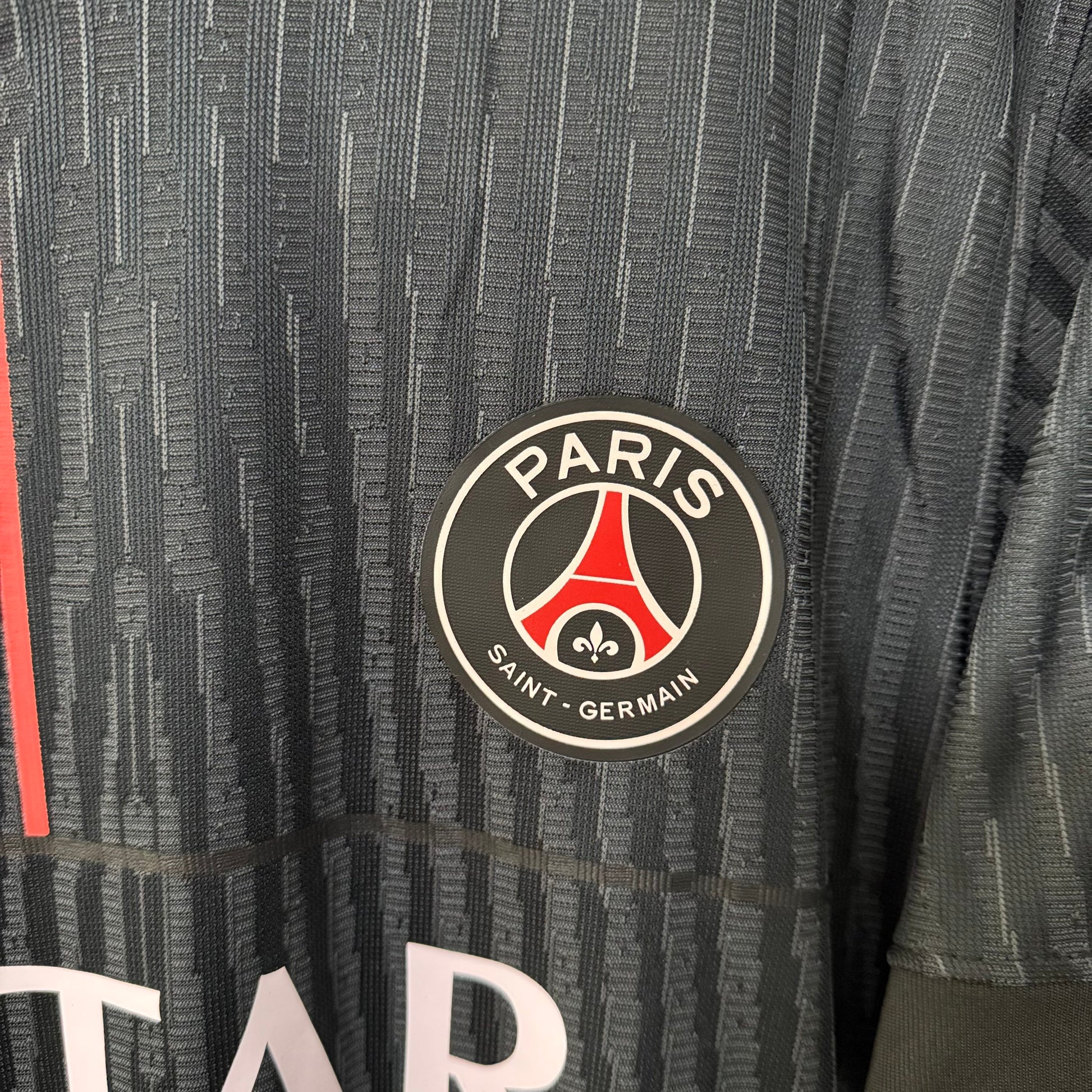Paris Saint-Germain 2025/26 Away (Fourth Kit) Jersey – Player Edition