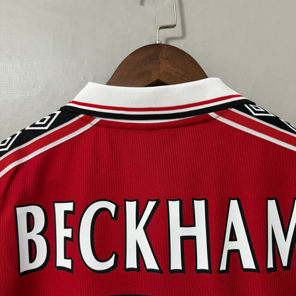 Manchester United 1998/00 Home Retro Jersey