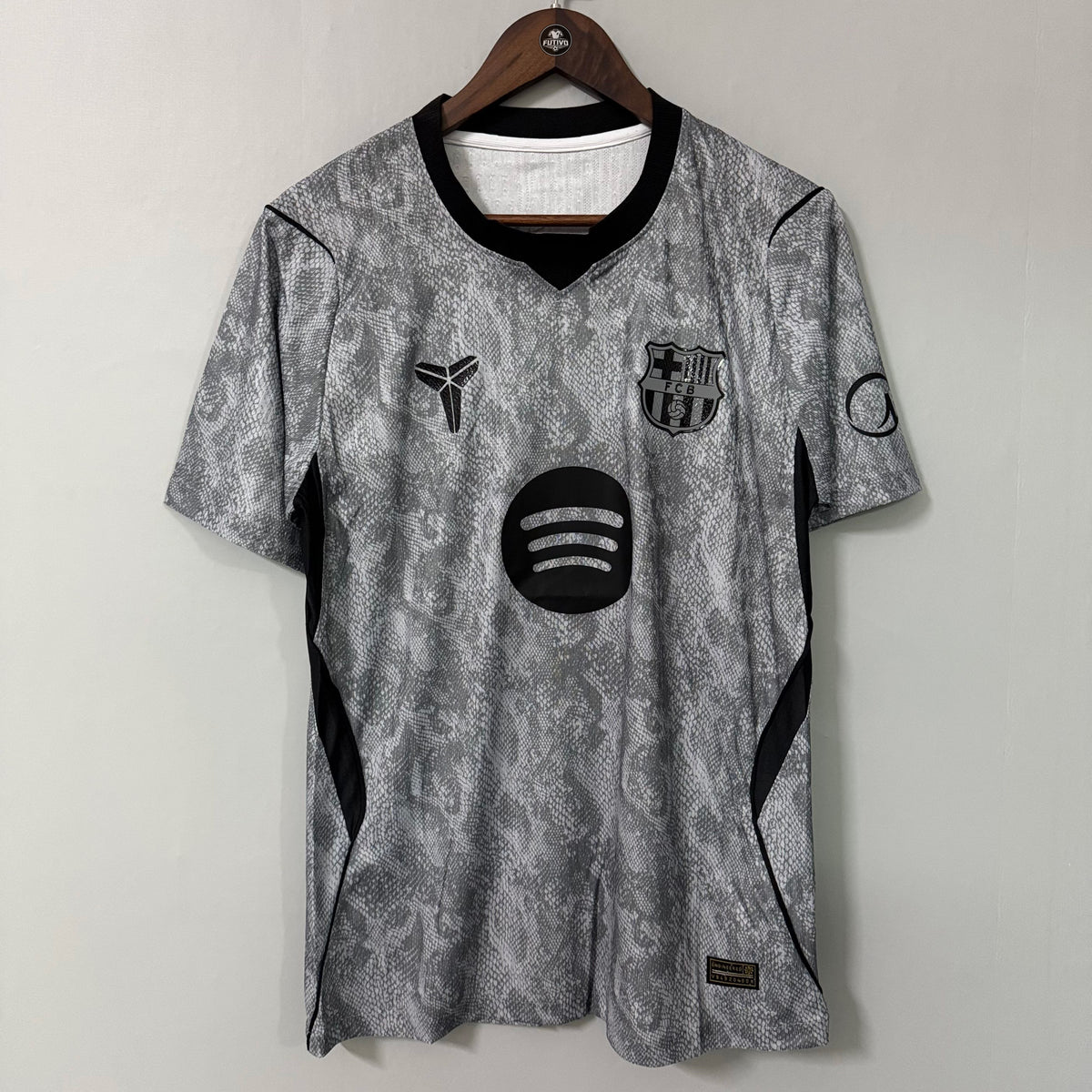 Barcelona 2026/27 Goalkeeper Away Jersey – Player Edition