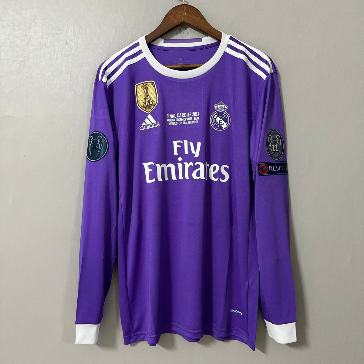 Real Madrid 2016/17 Away (UCL Final) Long-Sleeve Retro Jersey