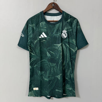 Real Madrid 2026/27 Pre-Match Training Jersey – Player Edition