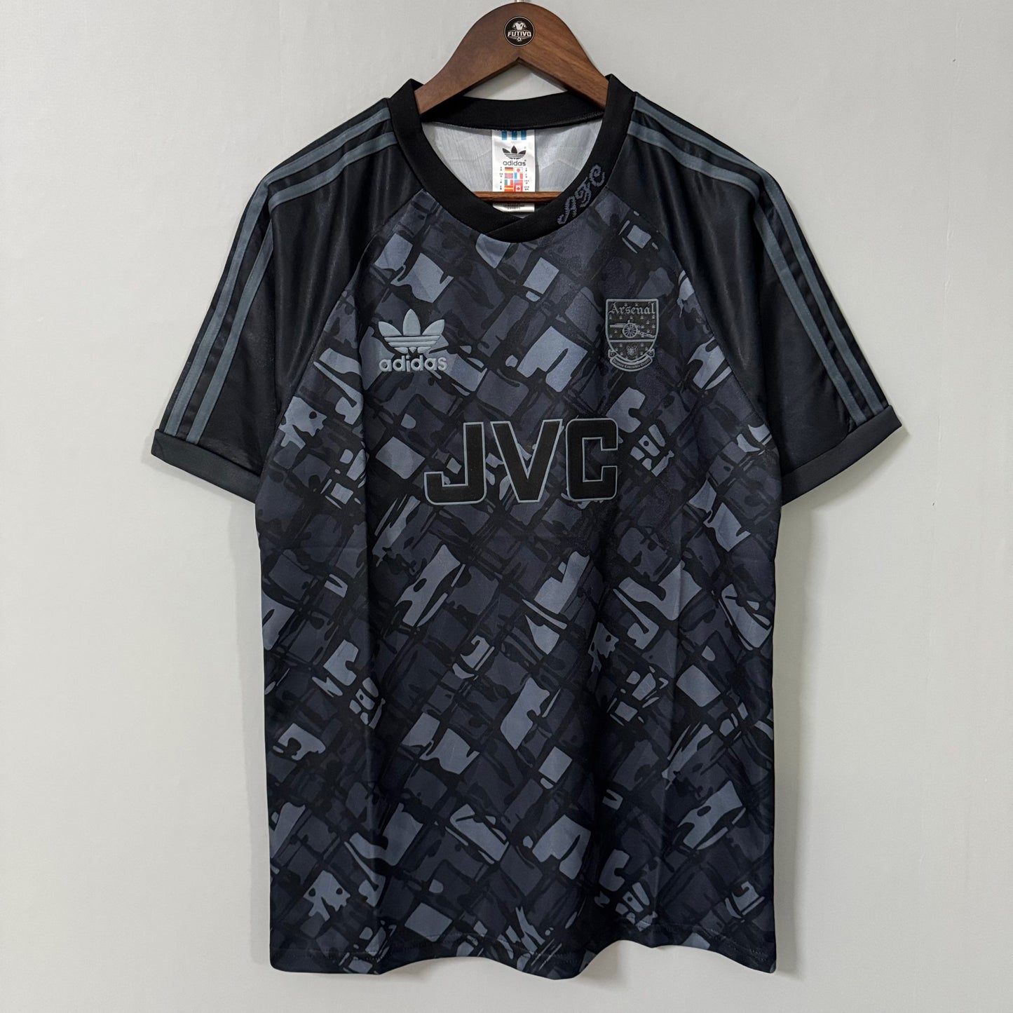 Arsenal 1990/92 JVC Blackout Retro Jersey – Special Edition