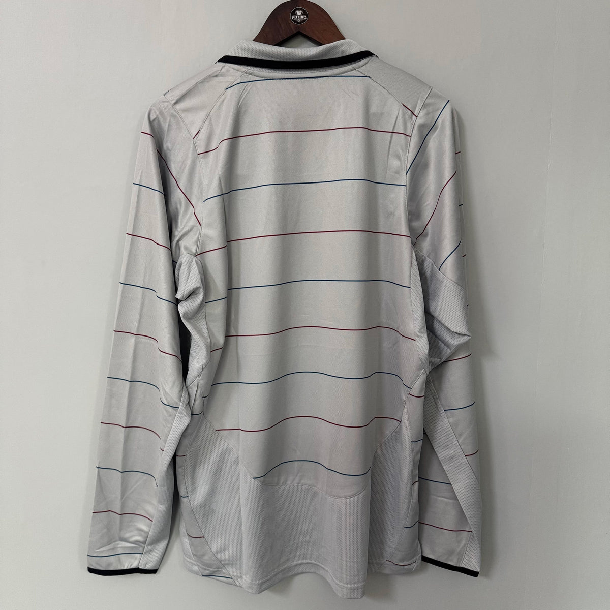 Barcelona 2003/04 Away Long-Sleeve Retro Jersey