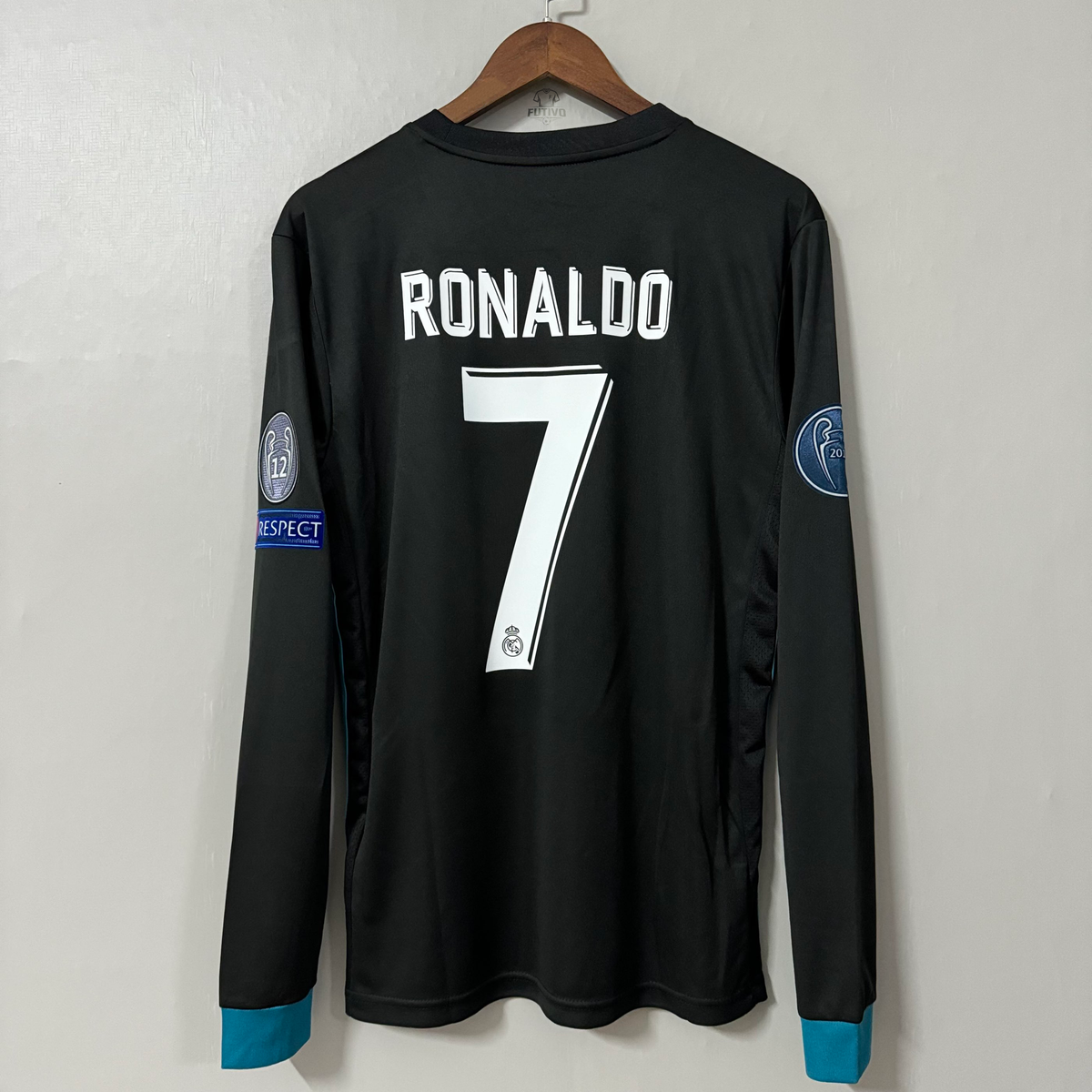 Real Madrid 2017/18 Away Long-Sleeve Retro Jersey