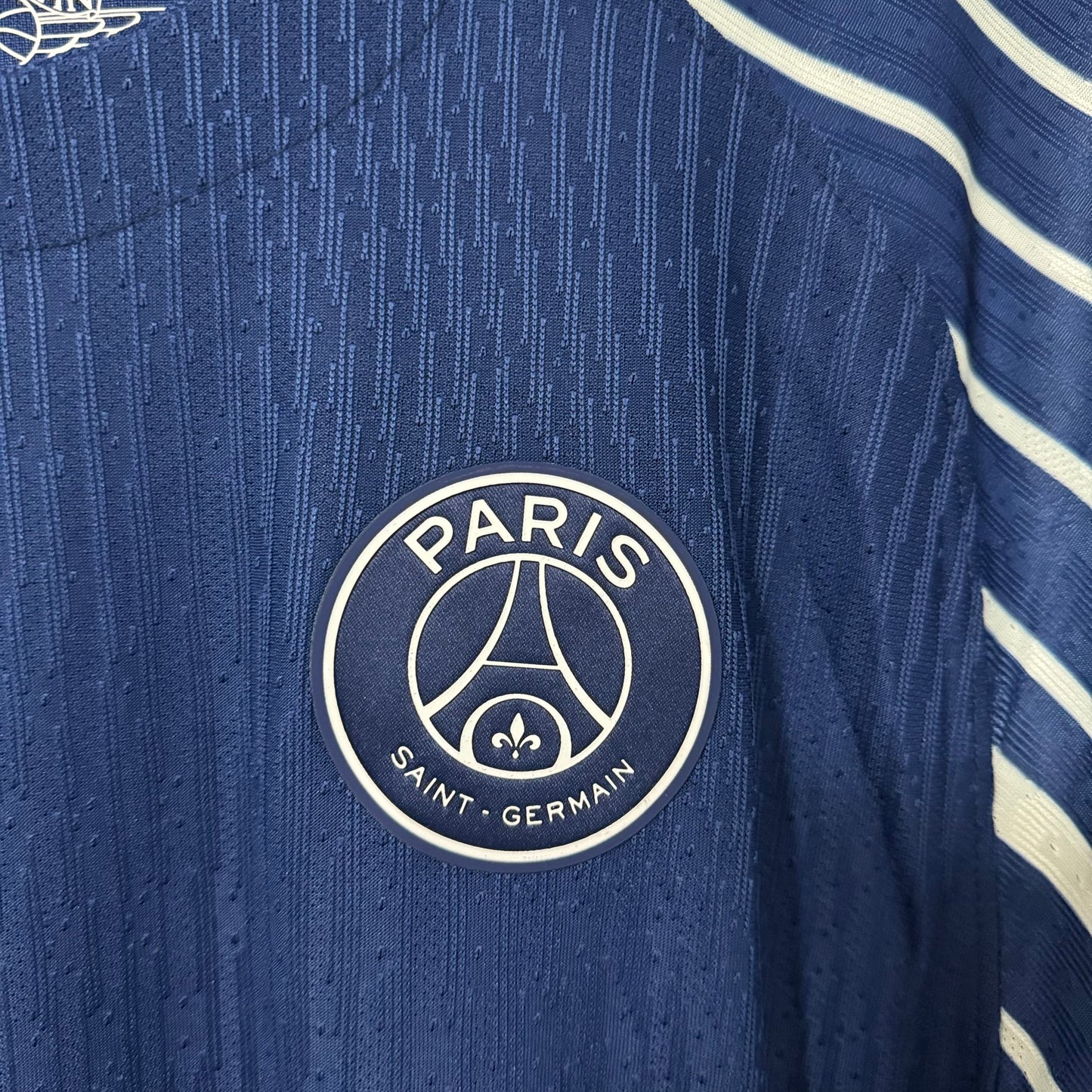 Paris Saint-Germain 2024/25 Away (Third Kit) Long-Sleeve Jersey – Player Edition