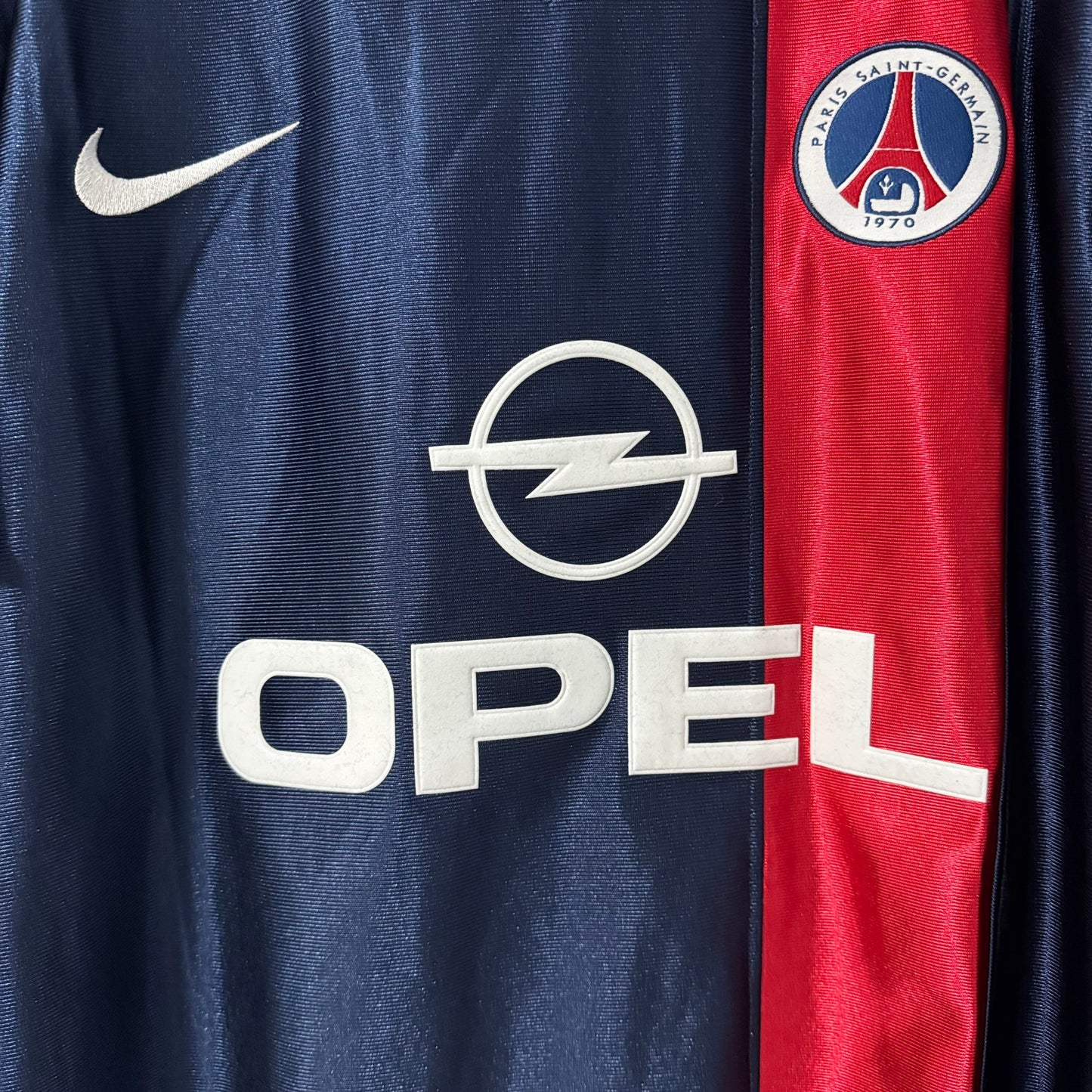 Paris Saint-Germain 2001/02 Home Retro Jersey