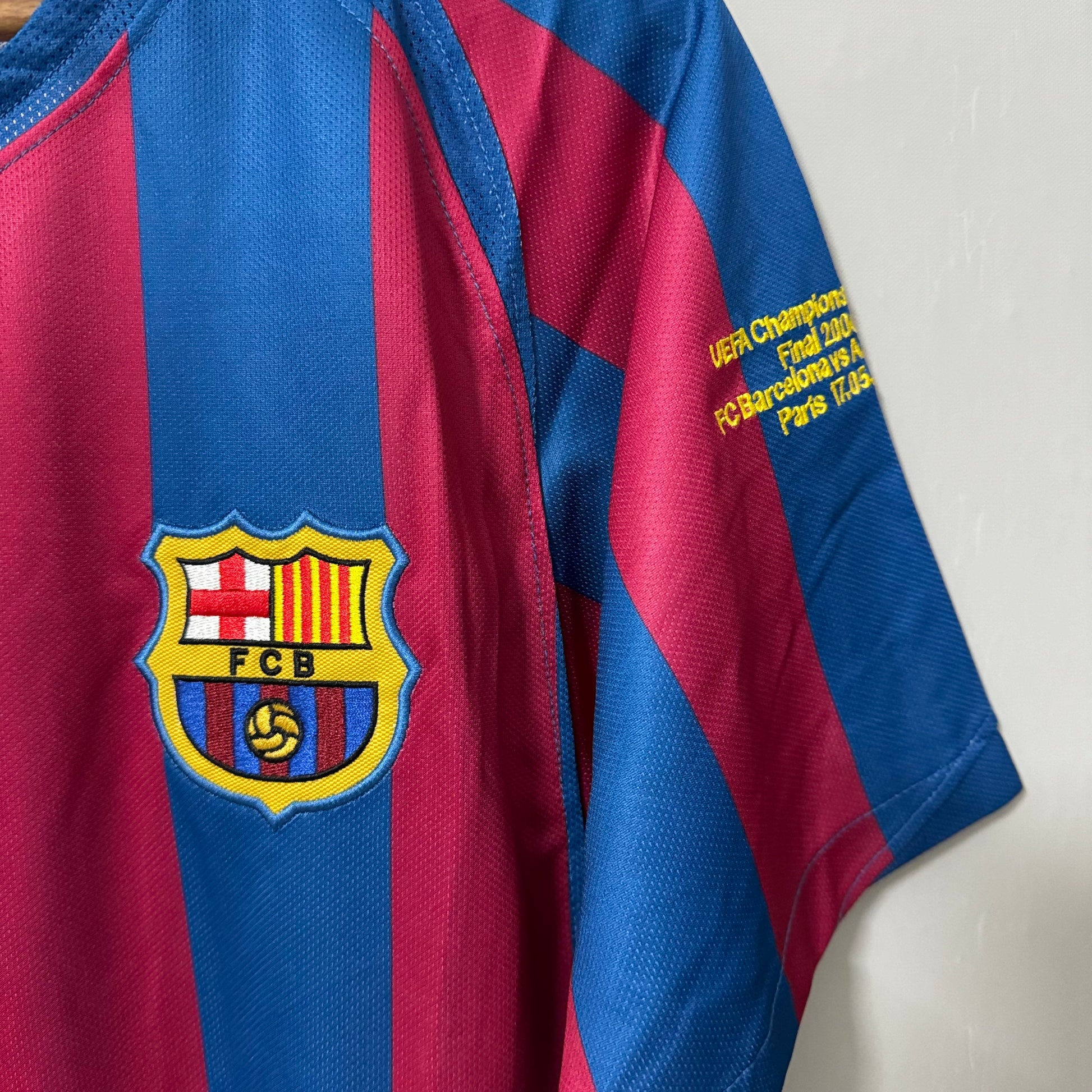 Barcelona 2005/06 Home (UCL Final) Retro Jersey