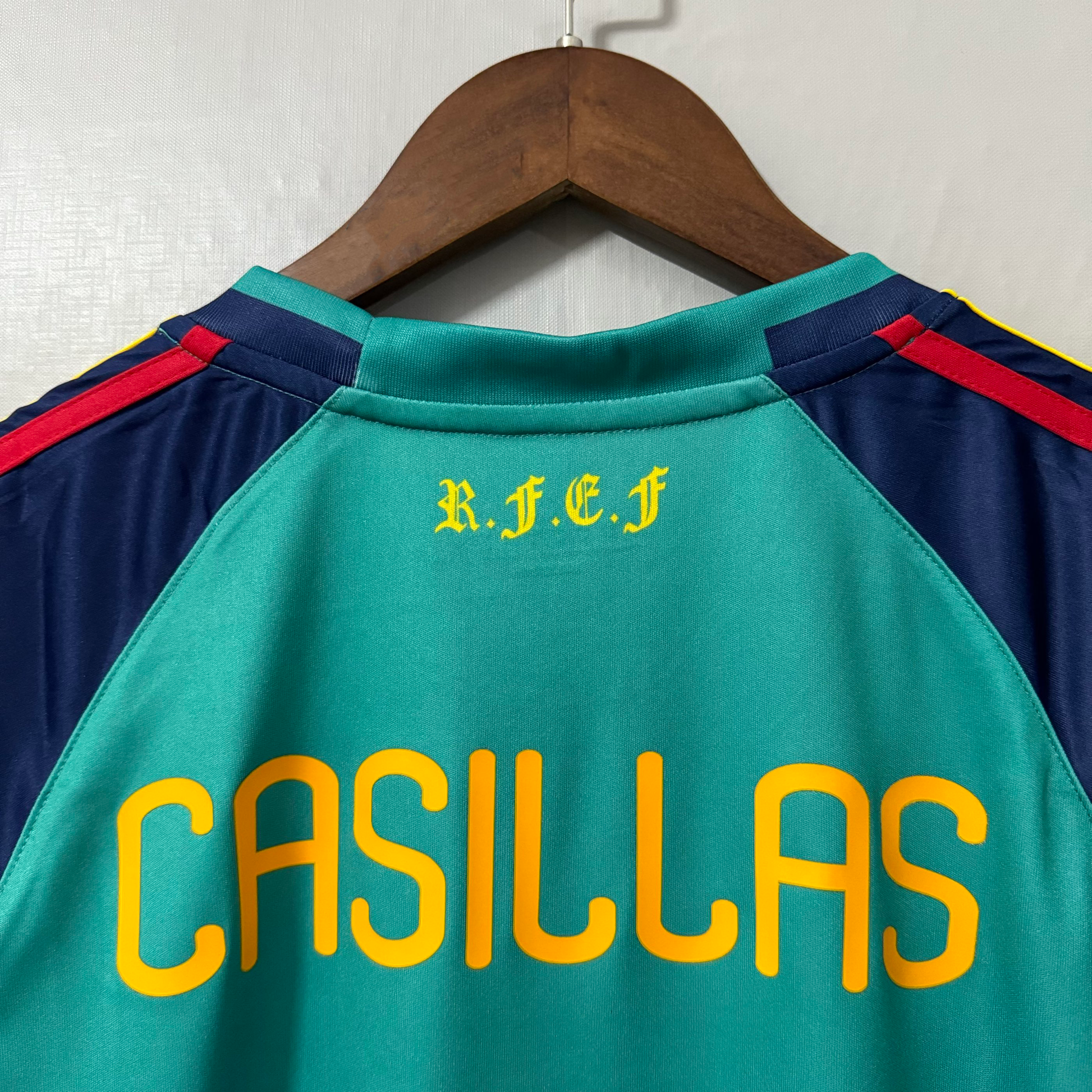 Spain 2010 World Cup Goalkeeper Jersey (Home)