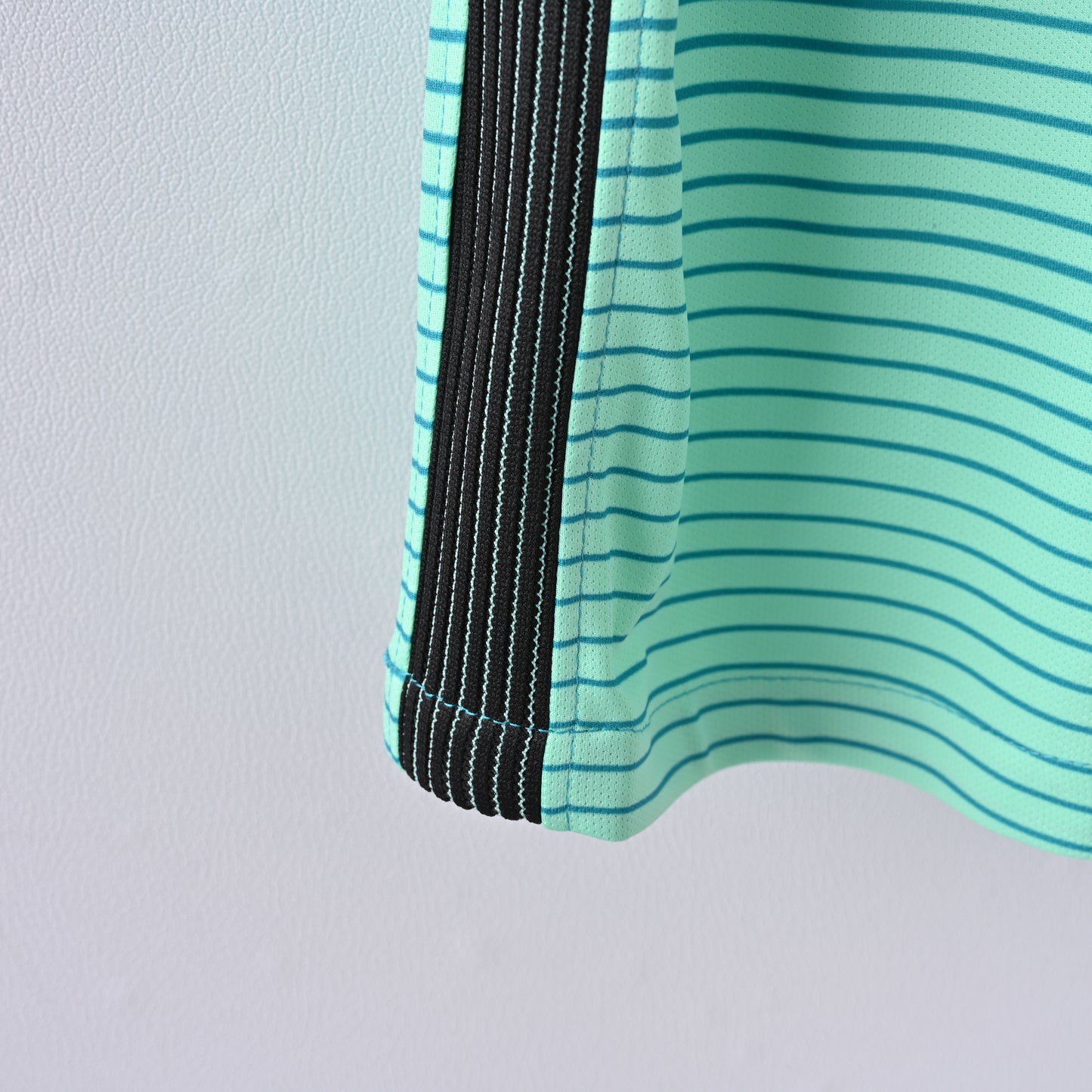 Barcelona 2016/17 Away (Third Kit) Retro Jersey