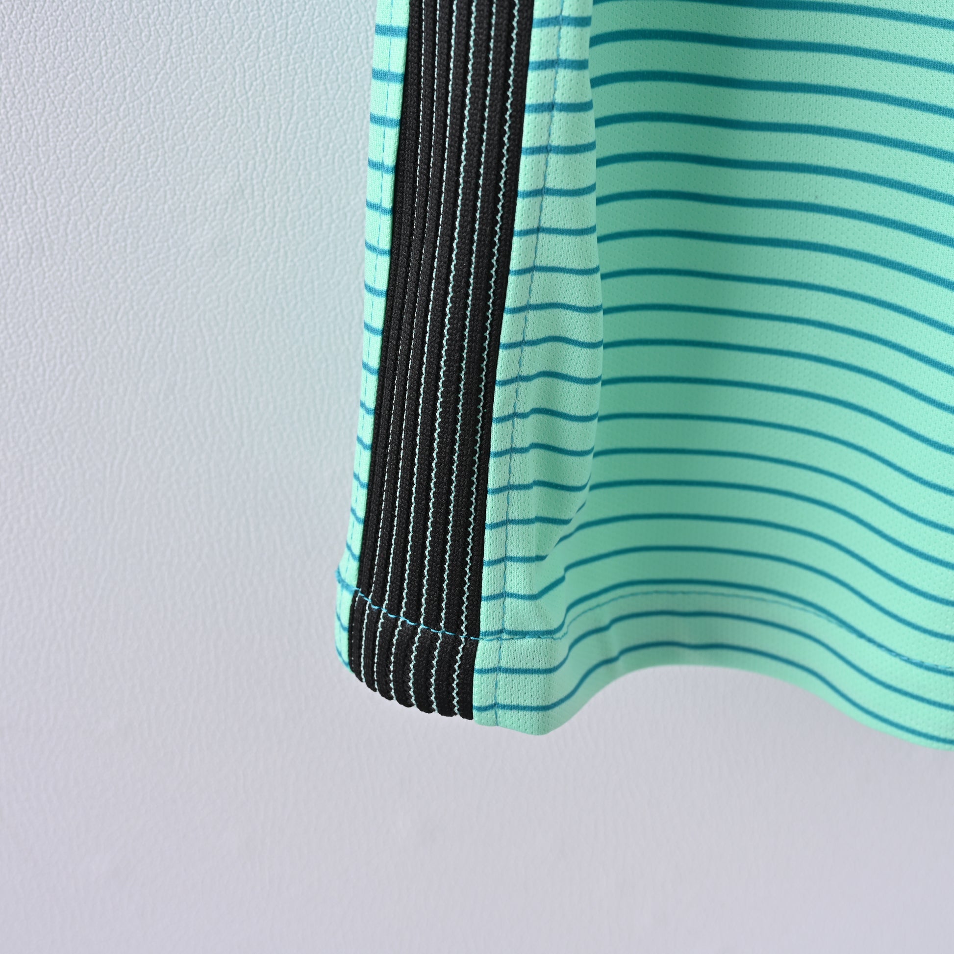 Barcelona 2016/17 Away (Third Kit) Retro Jersey
