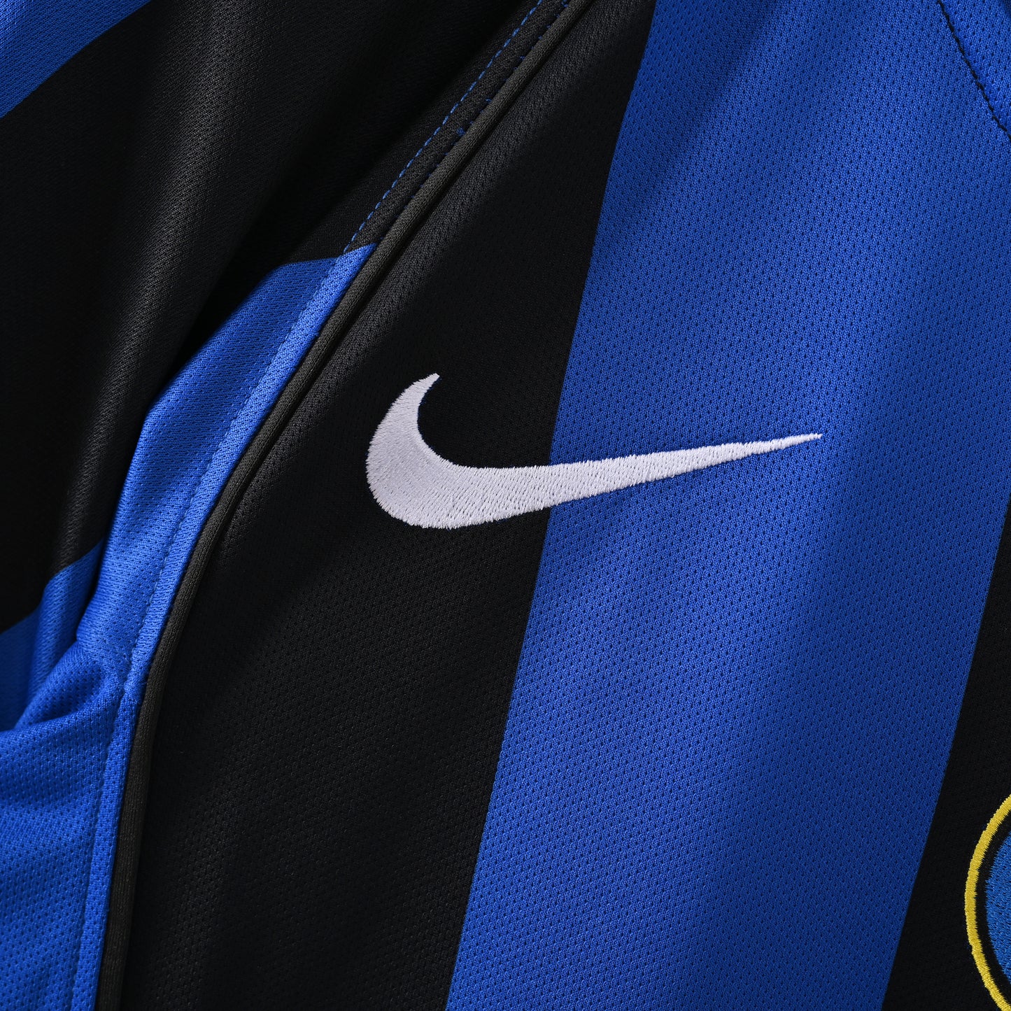 Inter Milan 2004/05 Home Retro Jersey