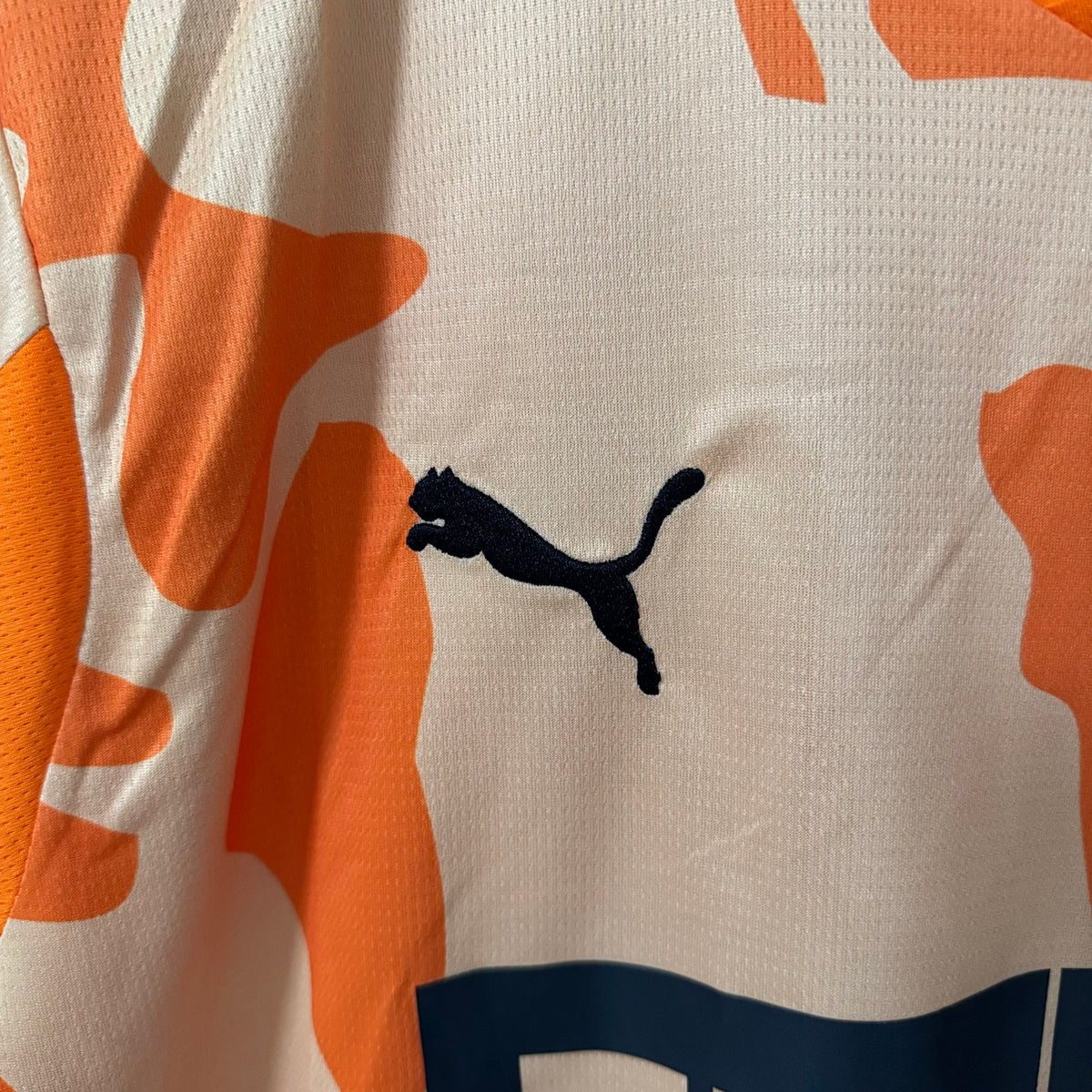 Valencia 2026 Puma Retro Matchday Special Jersey