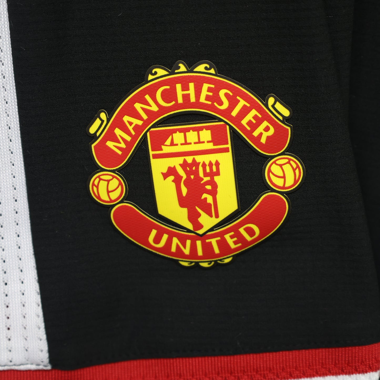 Manchester United 2026/27 Home Shorts – Player Edition