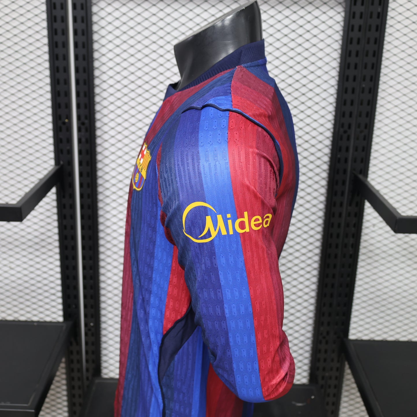 Barcelona 2026/27 Home Long-Sleeve Jersey – Player Edition