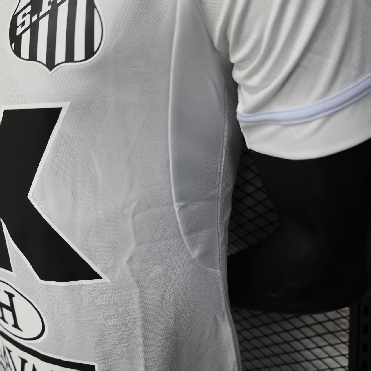 Santos 2025/26 Home Jersey – Player Edition