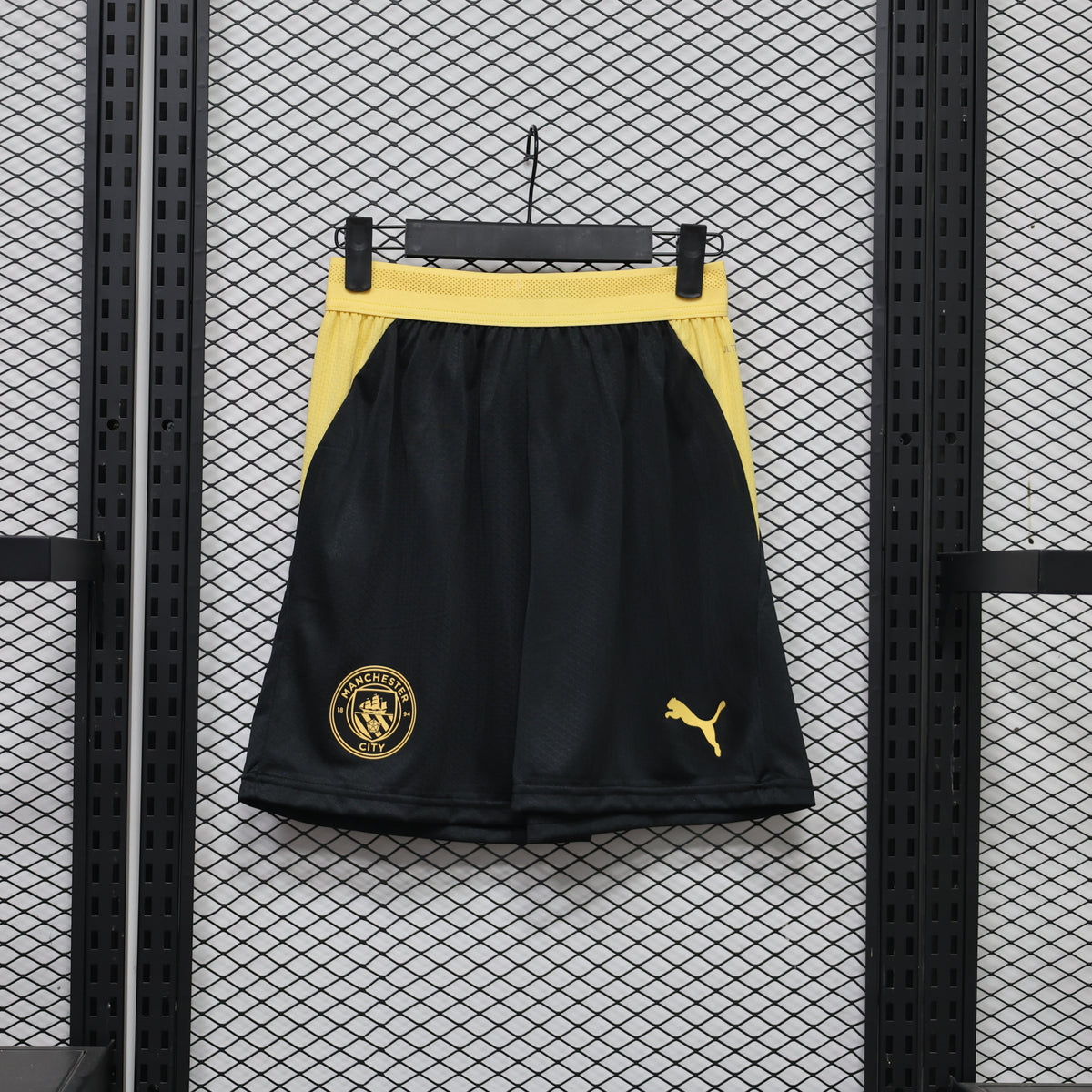 Manchester City 2026/27 Away Shorts – Player Edition
