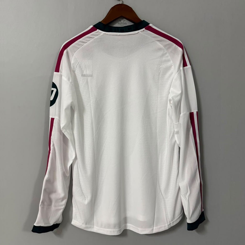 Real Madrid 2026/27 Home Long-Sleeve Jersey – Player Edition