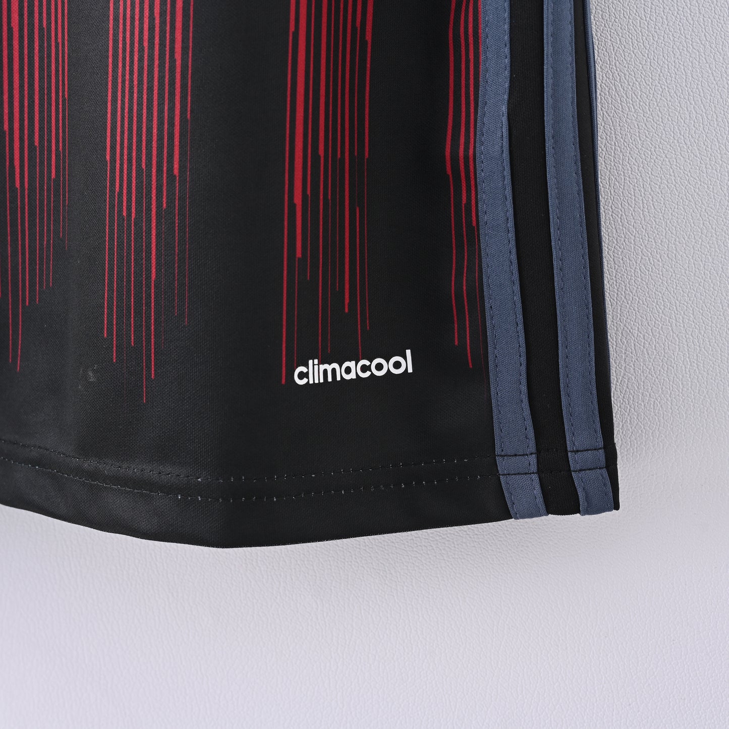 AC Milan 2016/17 Home Retro Jersey