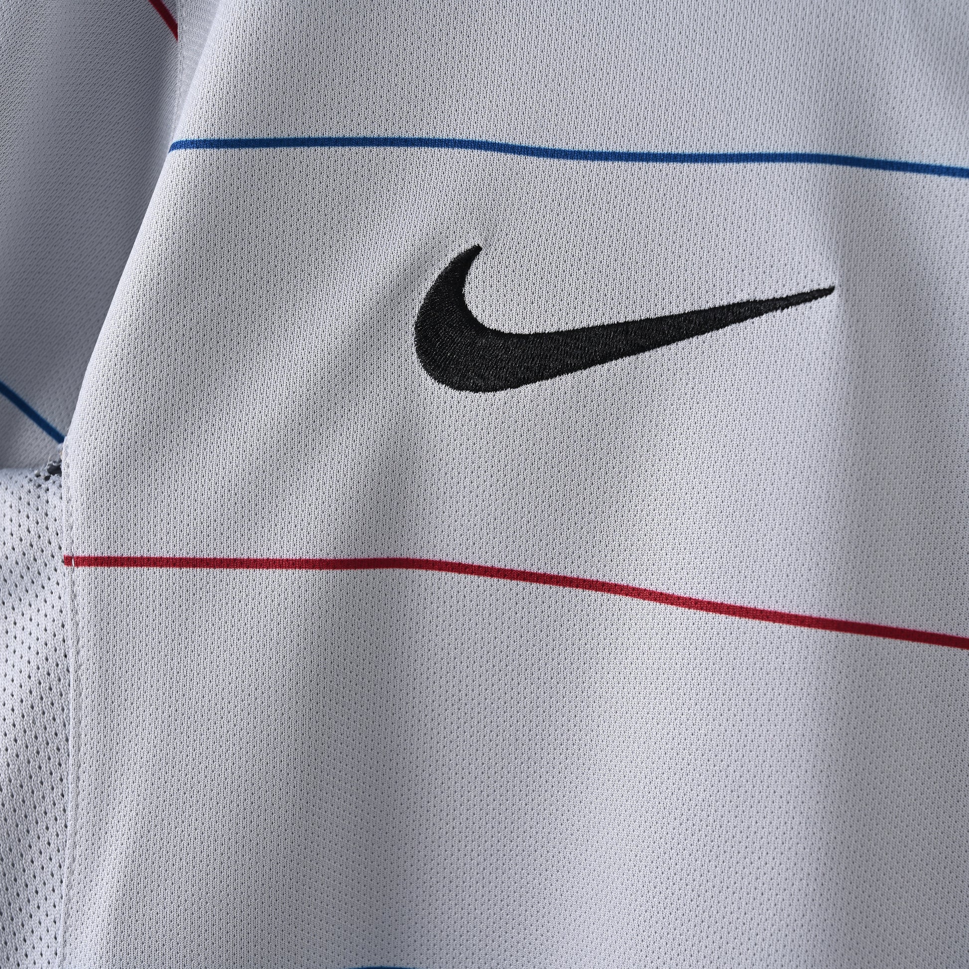 Barcelona 2003/04 Away Long-Sleeve Retro Jersey