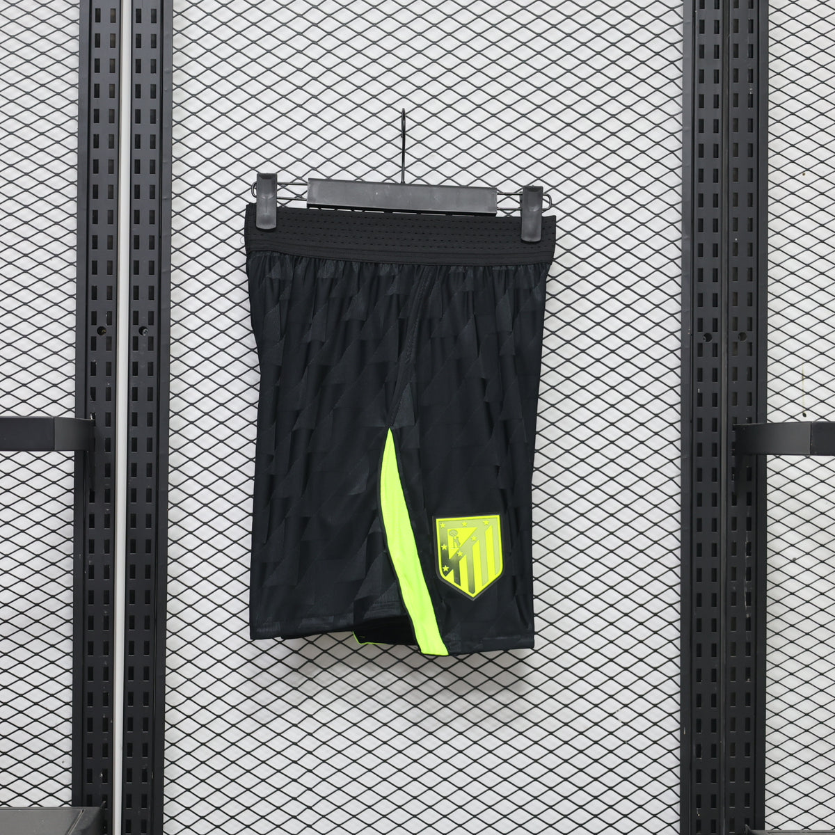 Atletico Madrid 2026/27 Away Shorts – Player Edition