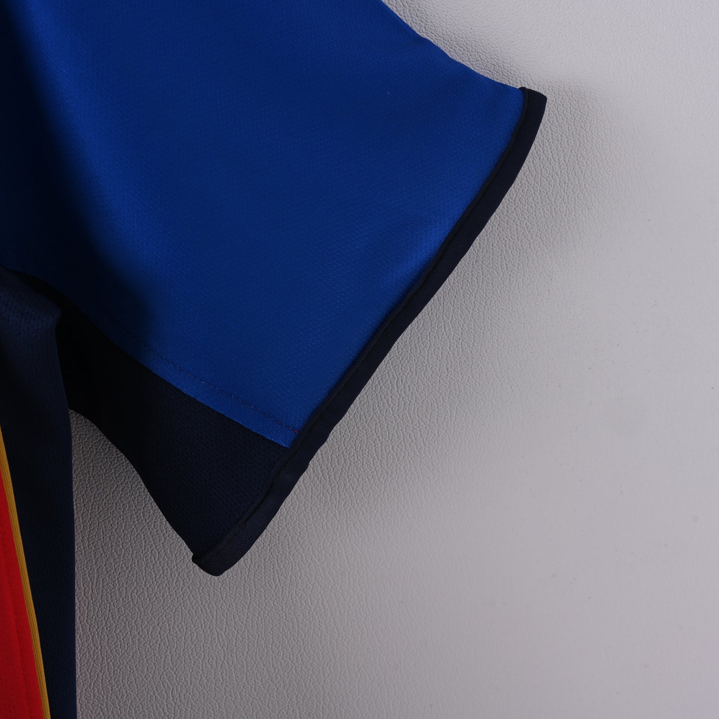 Barcelona 2001/02 Home Retro Jersey