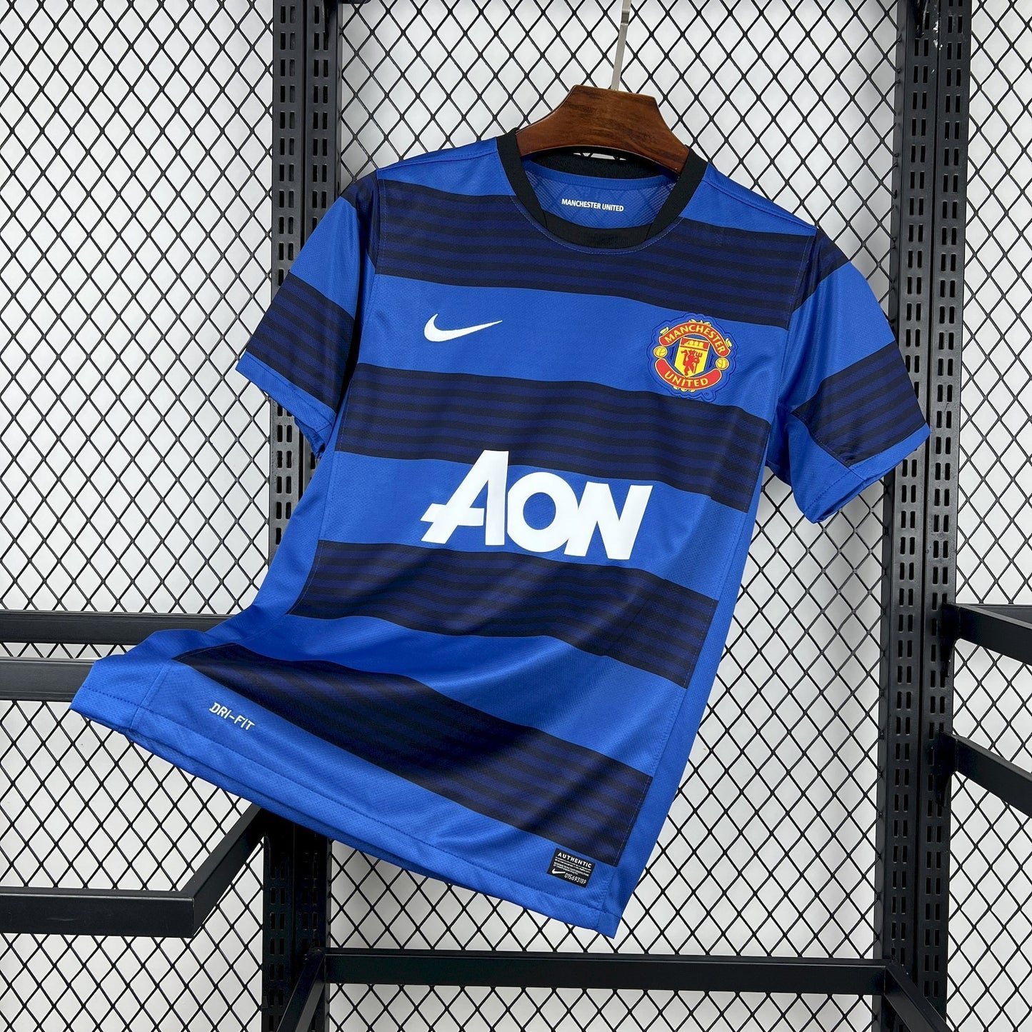 Manchester United 2011/13 Away Retro Jersey