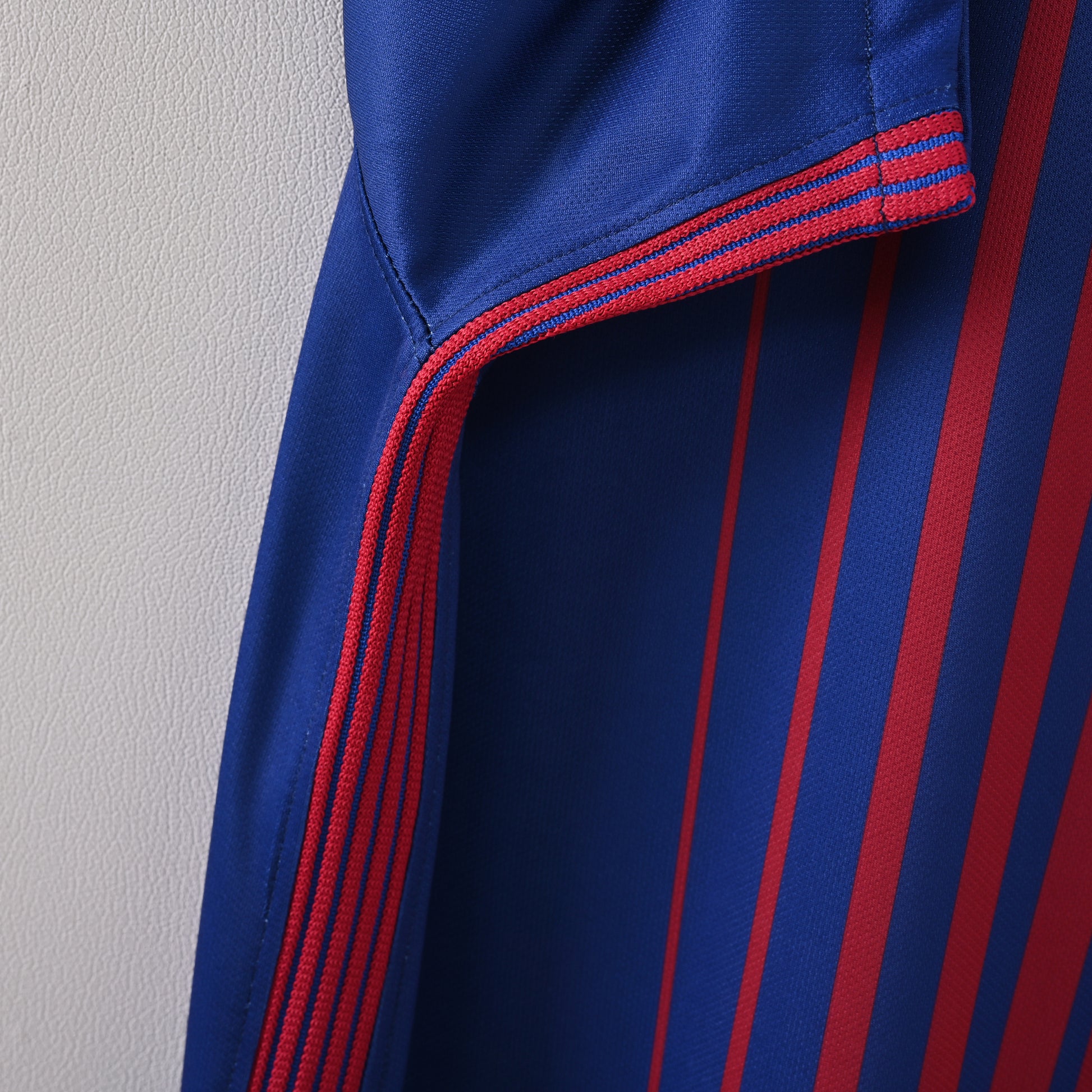 Barcelona 2017/18 Home Retro Jersey