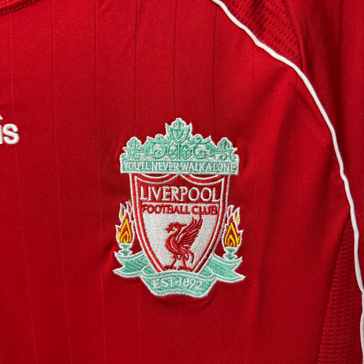 Liverpool 2006/07 Home Retro Jersey