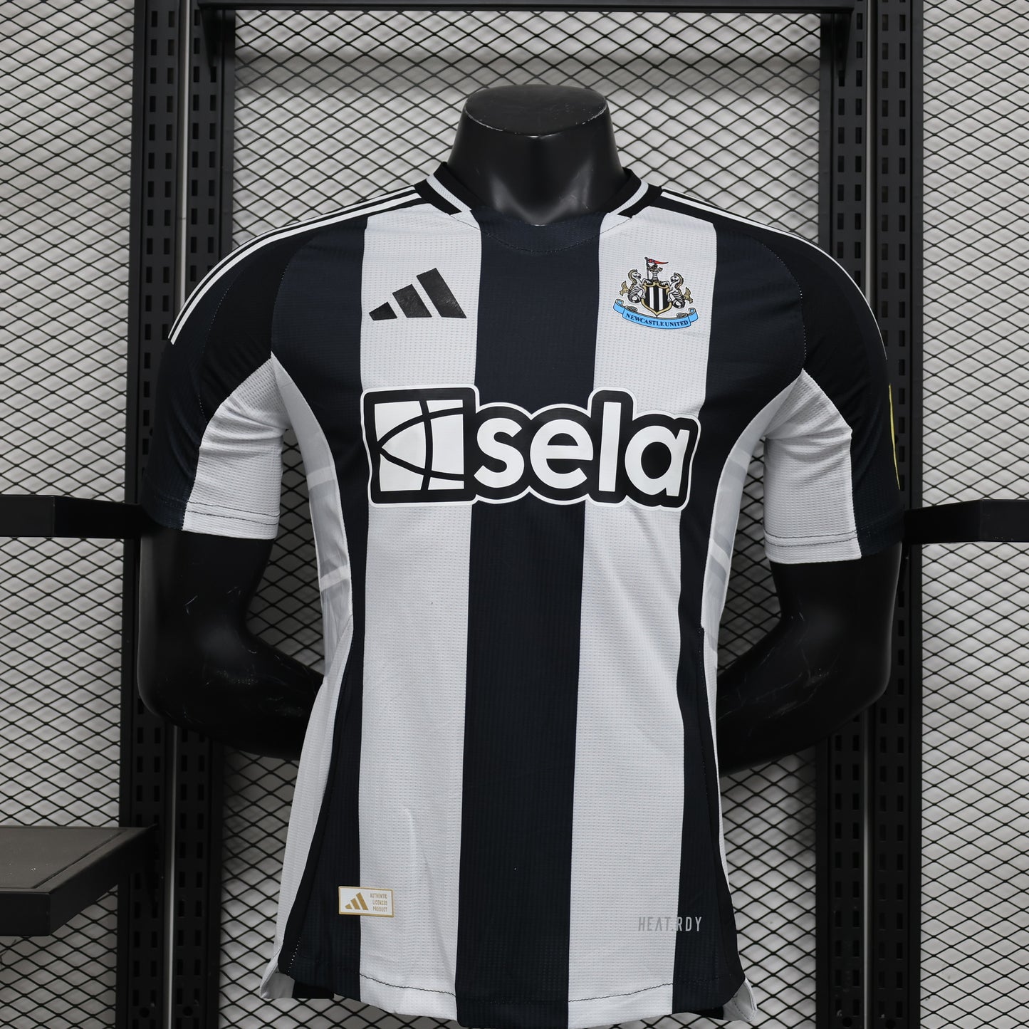 Newcastle United 2024/25 Home Jersey – Player Edition