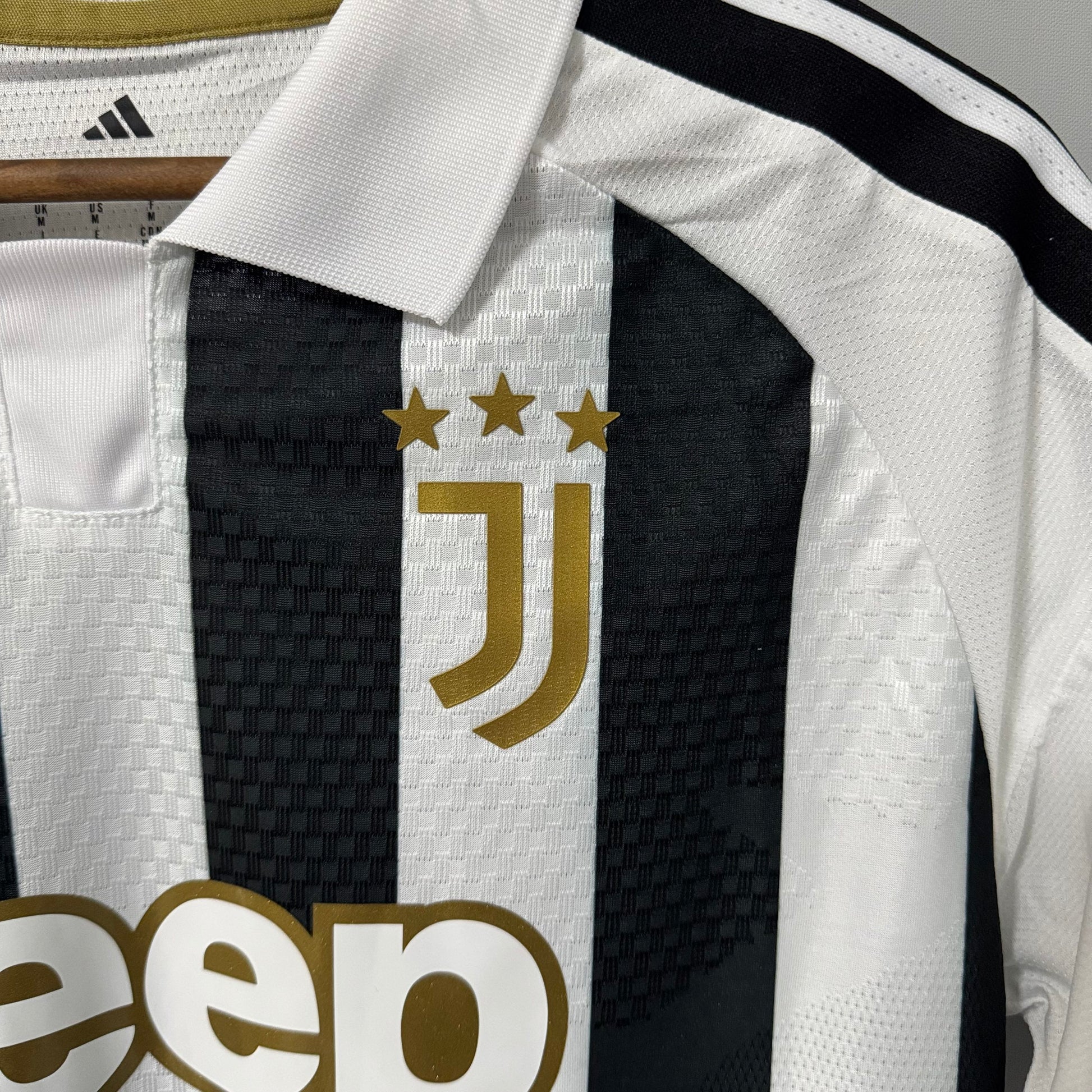 Juventus 2026/27 Home Jersey – Player Edition