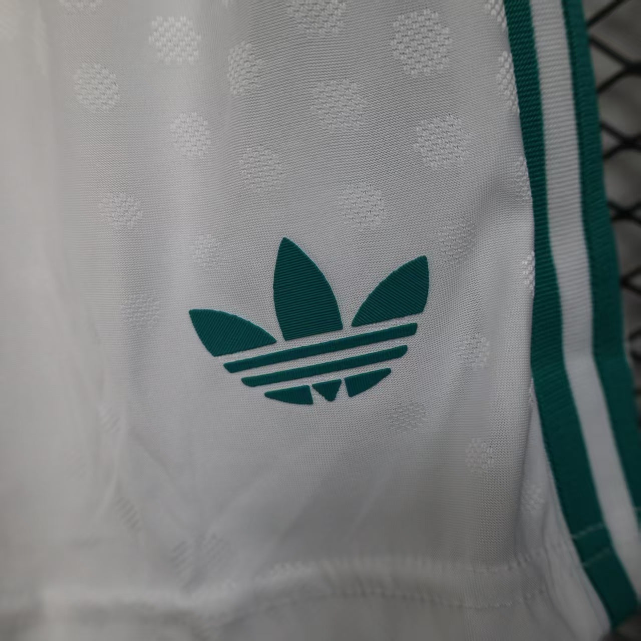 Liverpool 2025/26 Away (Third) Shorts – Player Edition
