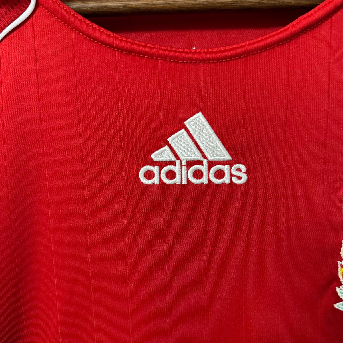 Liverpool 2006/07 Home Retro Jersey