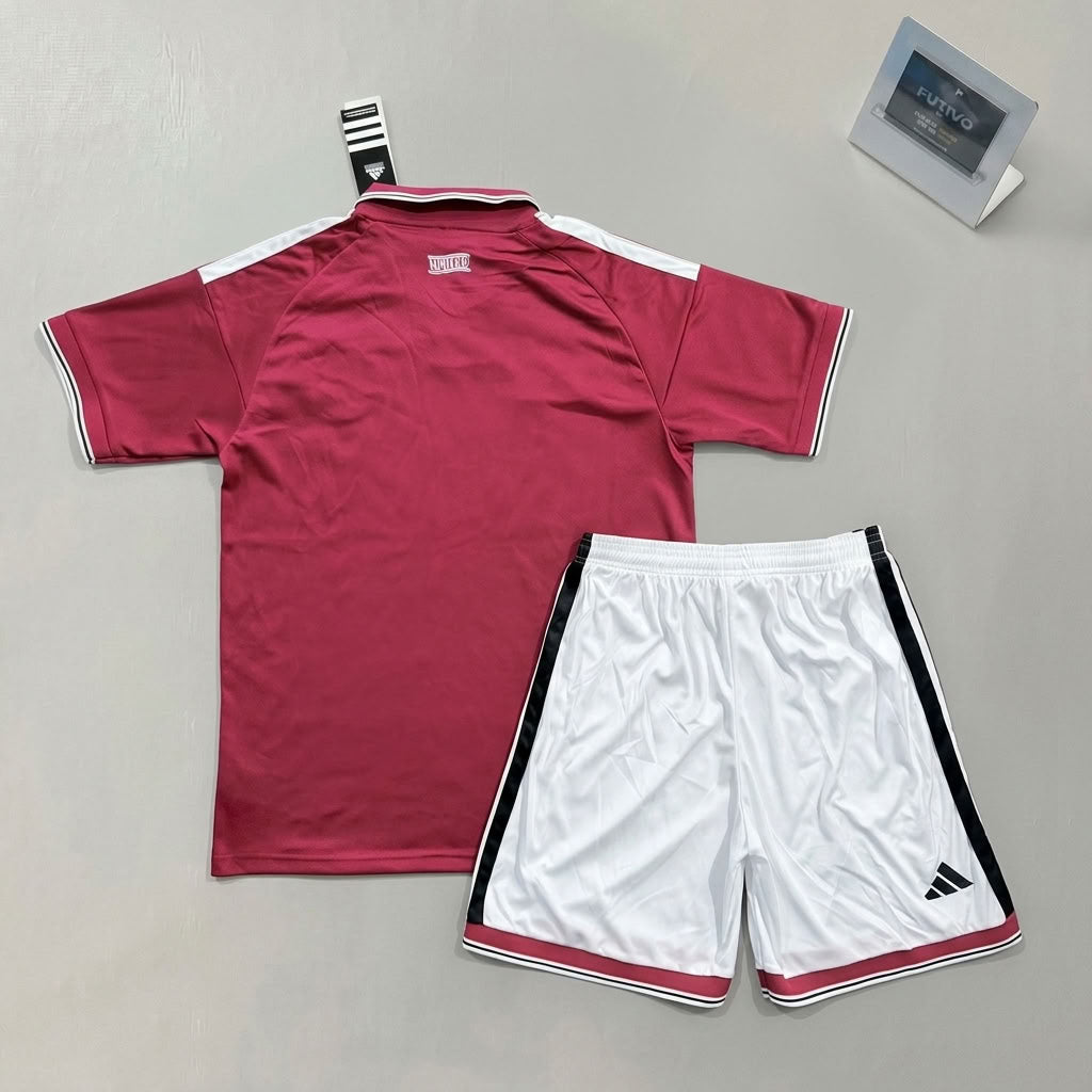 Manchester United 2026/27 Home Kids Kit