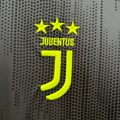 Juventus 2018/19 Away Retro Jersey