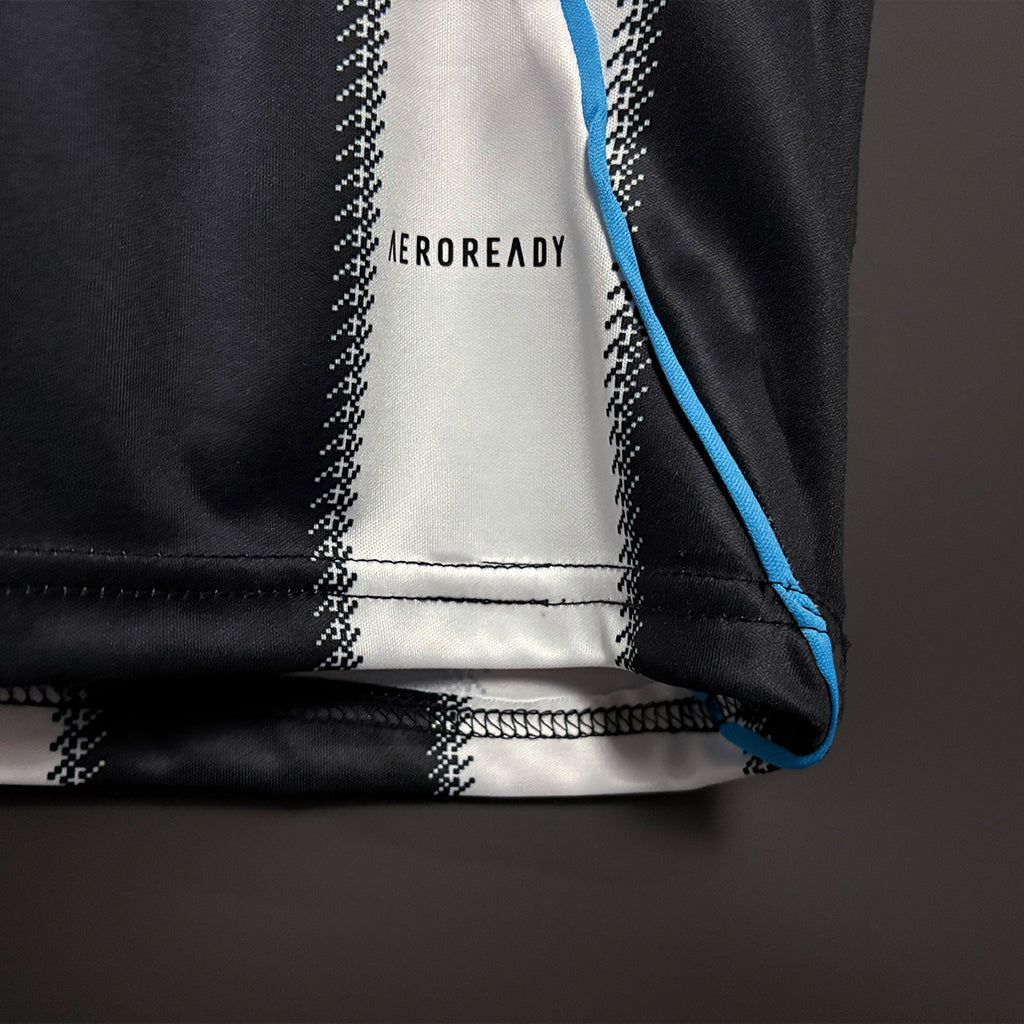 Newcastle United 2025/26 Home Jersey