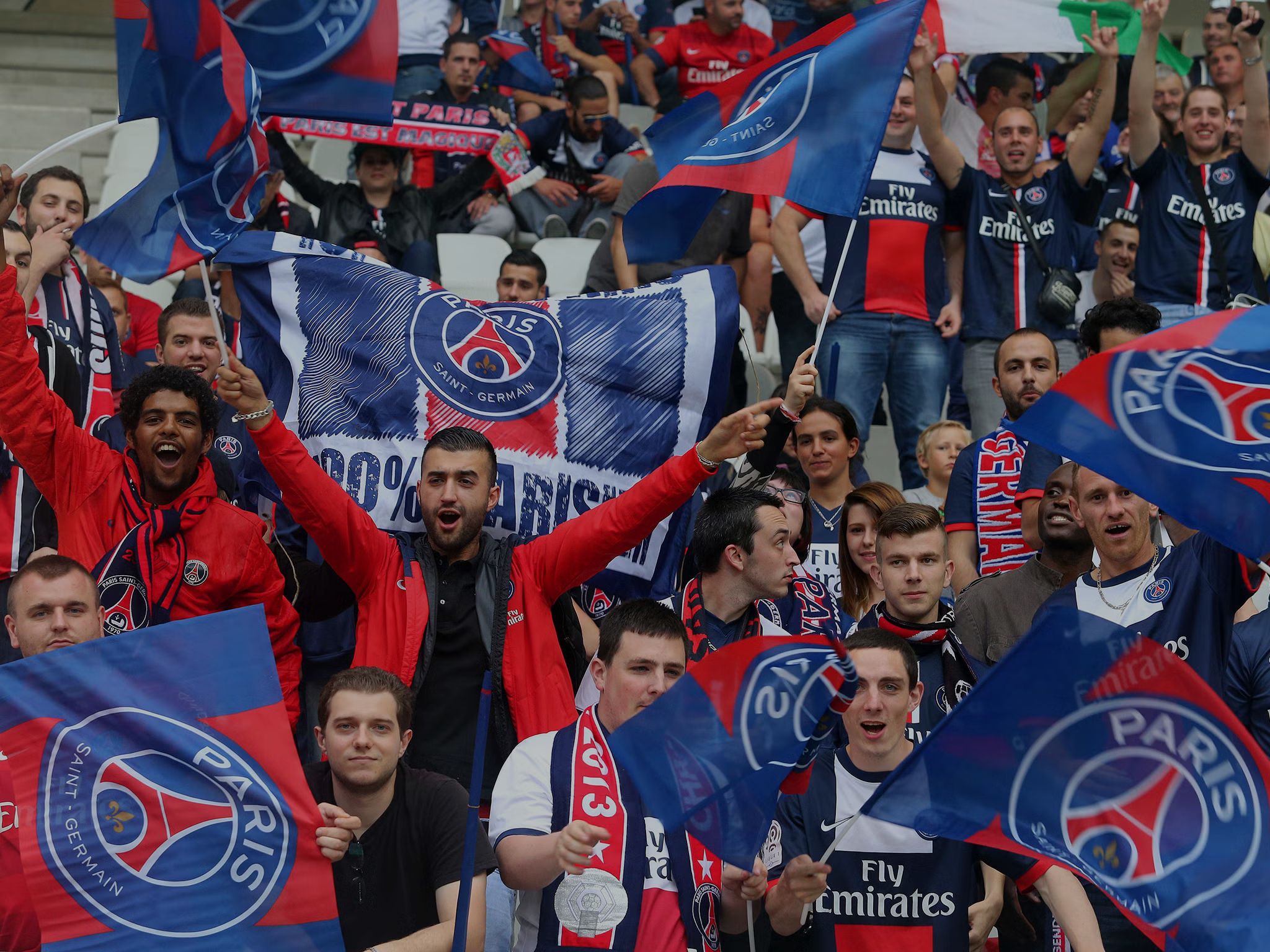 PSG Background